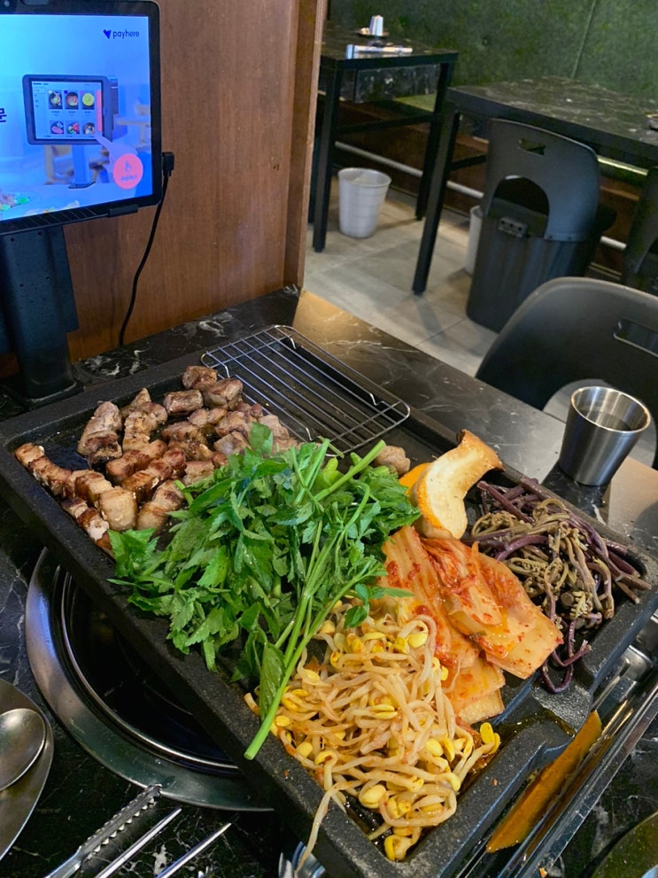  군산 수송동 짚탄/육즙 가득 프리미엄 짚불구이 고깃집