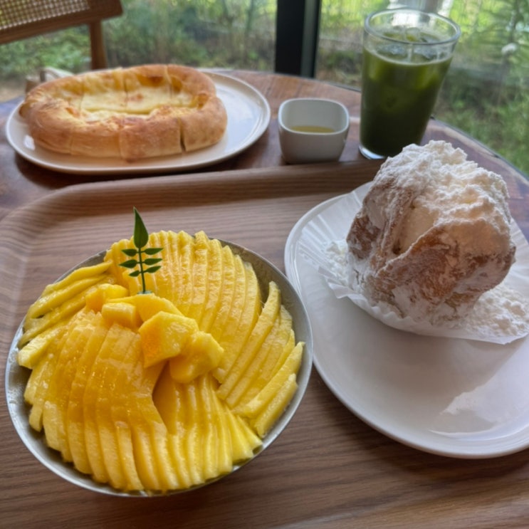  대구 팔공산 마운틴 뷰 대형 카페 망고 빙수 맛집 몽트몽 MONTMON