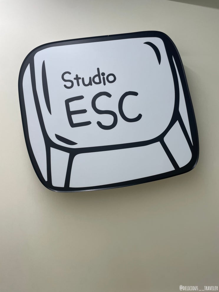  강남 방탈출 <검은마법사> 방린이 2인 플레이 후기 - 스튜디오 esc