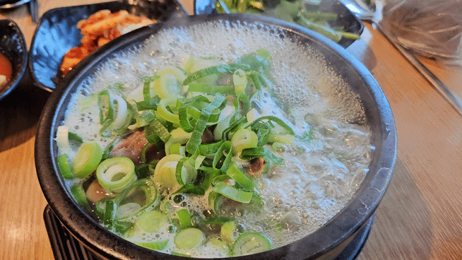  제주로컬맛집 공항근처 아침식사 가능한 "룡천왕갈비탕" 현지인 맛집 추천