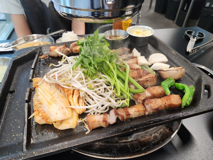  서현역삼겹살맛집 구워주는 고기집 도아들