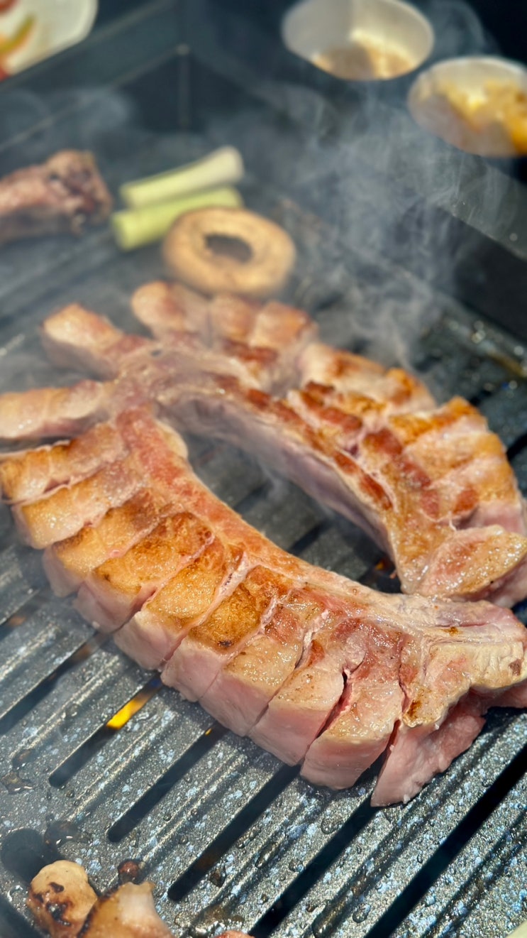  청기와빌리지 영등포 고기집 삼겹살 룸 있는 신상맛집