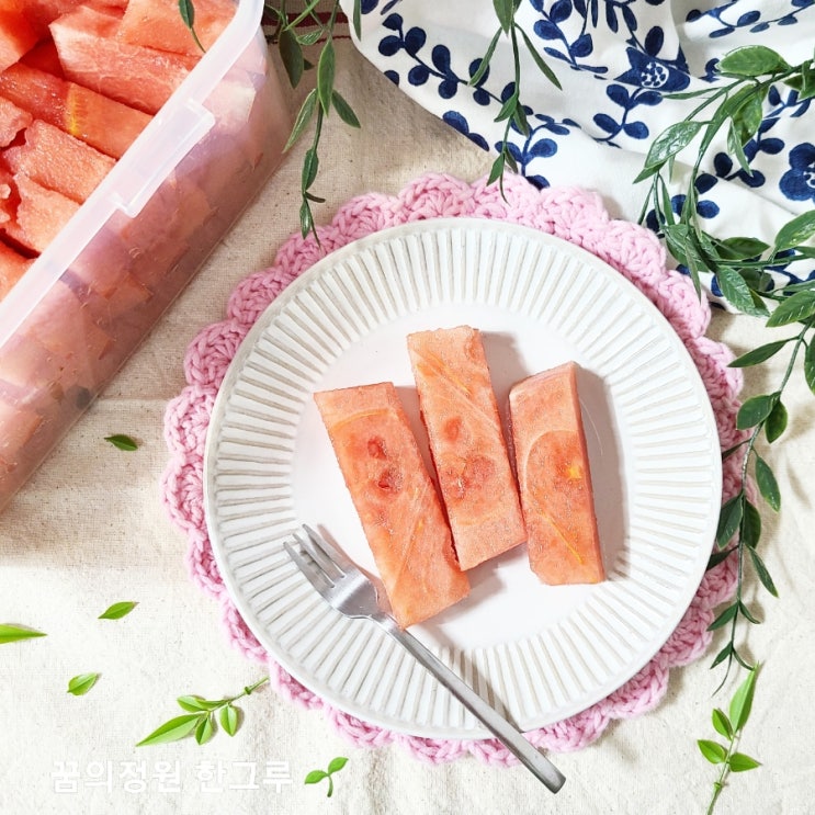 흑미수박 11brix 당도선별 수박 썰기 자르기 보관법 수박 칼로리 일반쓰레기 음식쓰레기 버리는법