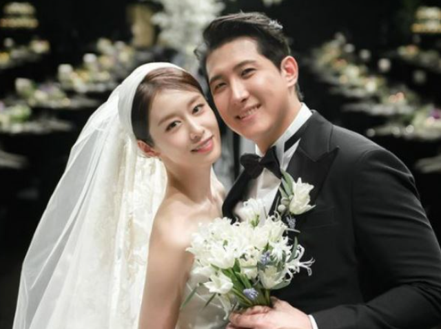 <b>황재균</b><b>지연</b> 부부의 이혼 가짜 뉴스의 원인은 <b>이광길</b> 해설... 