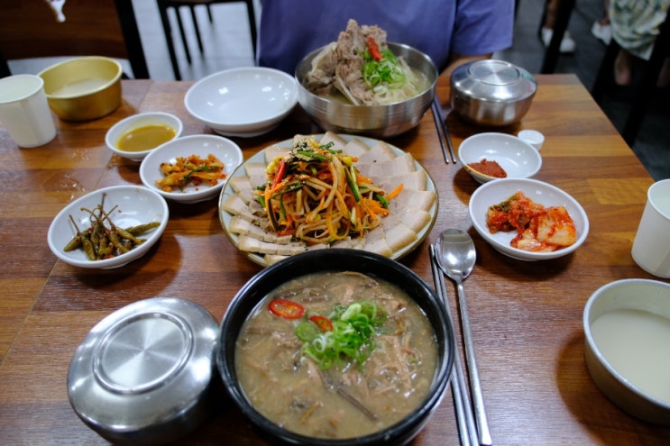  제주 아침식사 가능한 공항 근처 용두네해장국은 제주 특산물 고사리로 만든 해장국 맛집