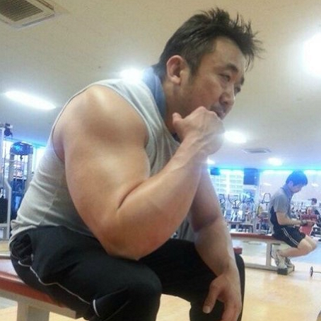 팔에 관한 꿈 ~팔 꿈해몽 ~팔 잘리는 꿈 ~팔 물리는 꿈 ~팔뚝 꿈 ~팔 보는 꿈 ~팔 다치는 꿈 ~....