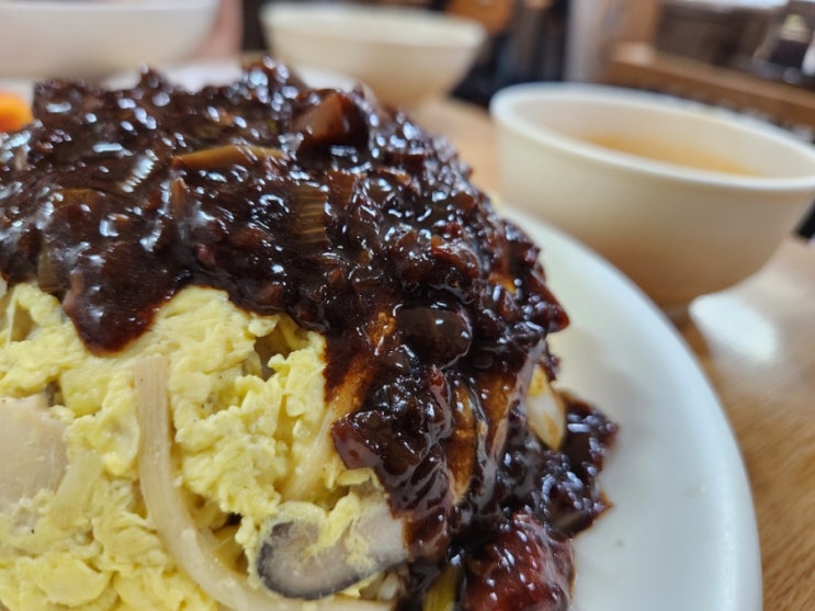  맛과 양에 두 번 힐링하는 맛집. 서울 강동역 갓성비 중화요리 전문점 [힐링차이나]