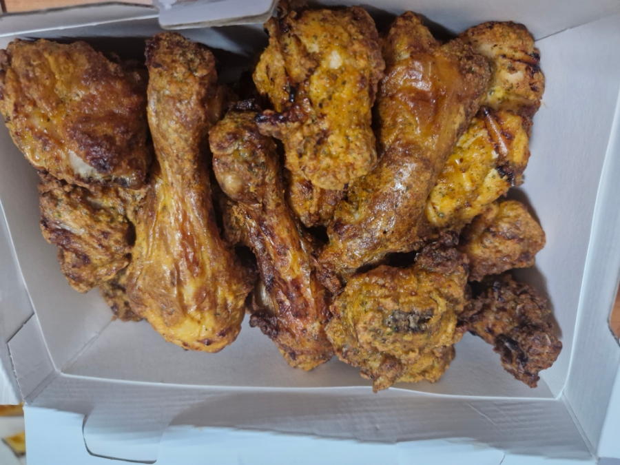 굽네치킨 부산덕포점 사진 4