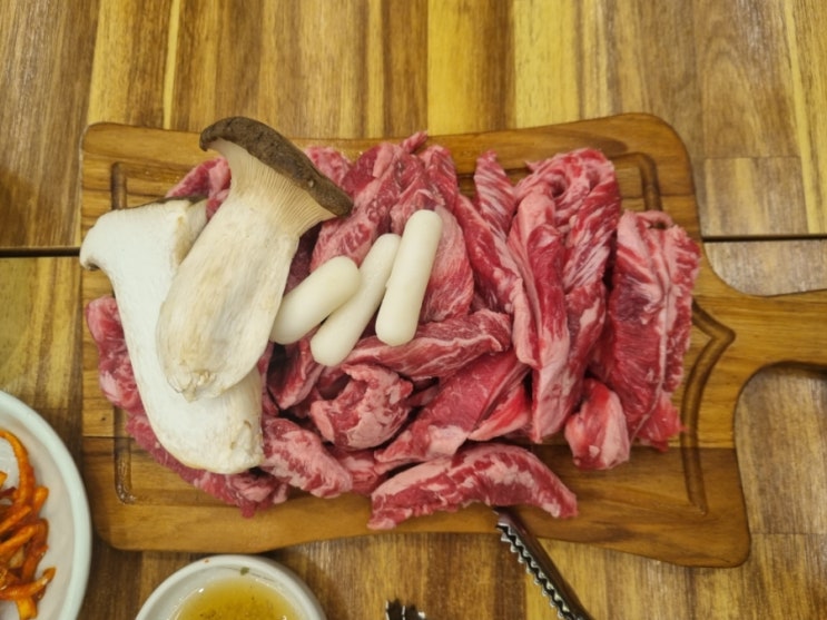  부평고기집 언니 생일에 생소꽃갈비살 3명이서 고기 1kg 뚜딱 하고 온 곳