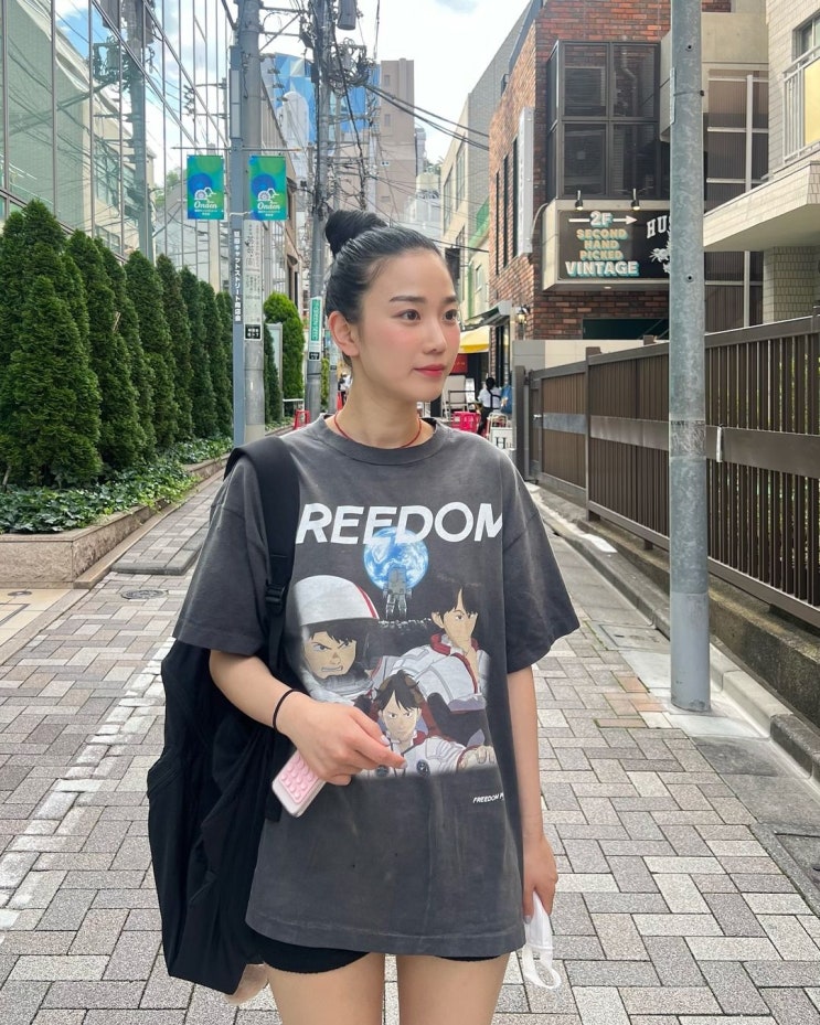  배우 장희령 인스타그램 일본 여행 코디, 세인트 마이클 프리덤 티셔츠 추천!