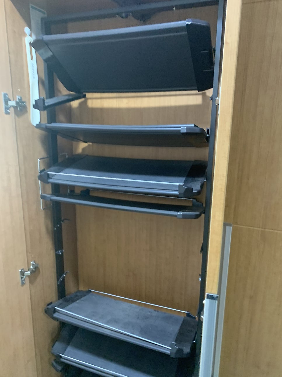현관신발장 선반제작 설치전문