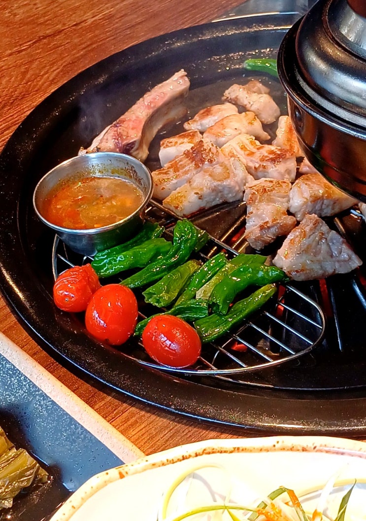  수원역 전복탕이 나오는 구워주는 고기집 탐라담 그릴바