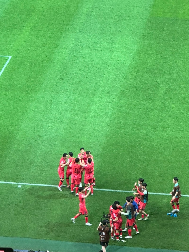 상암월드컵경기장 N구역(레드존, 3등석 N-M구역) 시야 후기