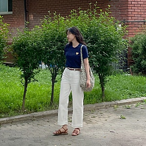꼼데가르송 여성 반팔 티셔츠 사이즈 M 데일리룩 코디 후기