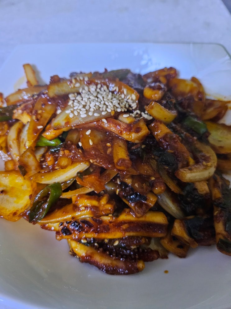  집에서 간단한 소주 안주 매콤한 오징어볶음 만들기