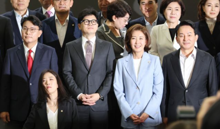 與<b>선관위</b> “전대 <b>러닝메이트</b>, 문제 없다” 내부 공감대…27일... 