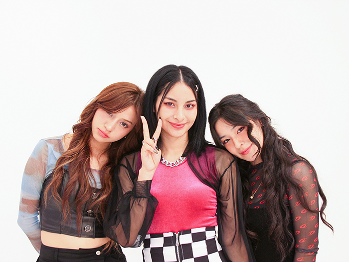  K-POP 글로벌 오디션 ‘클릭더스타(Click The Star)’ 최초의 페루 걸그룹 ‘블링원(BlingOne)’ 데뷔