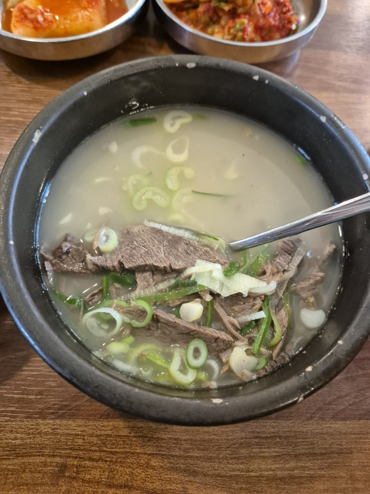  [군포시 당동]군포식당(전 대통령도 즐겨 찾은 옛스러우면서 꼬릿한 한우 설렁탕)