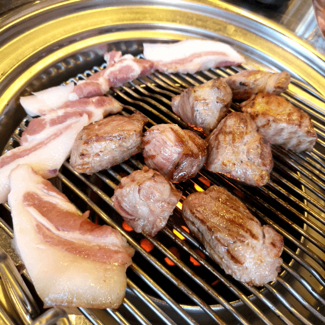  부산 시청맛집 구워주는 제주도 흑돼지 고기집 천돈가