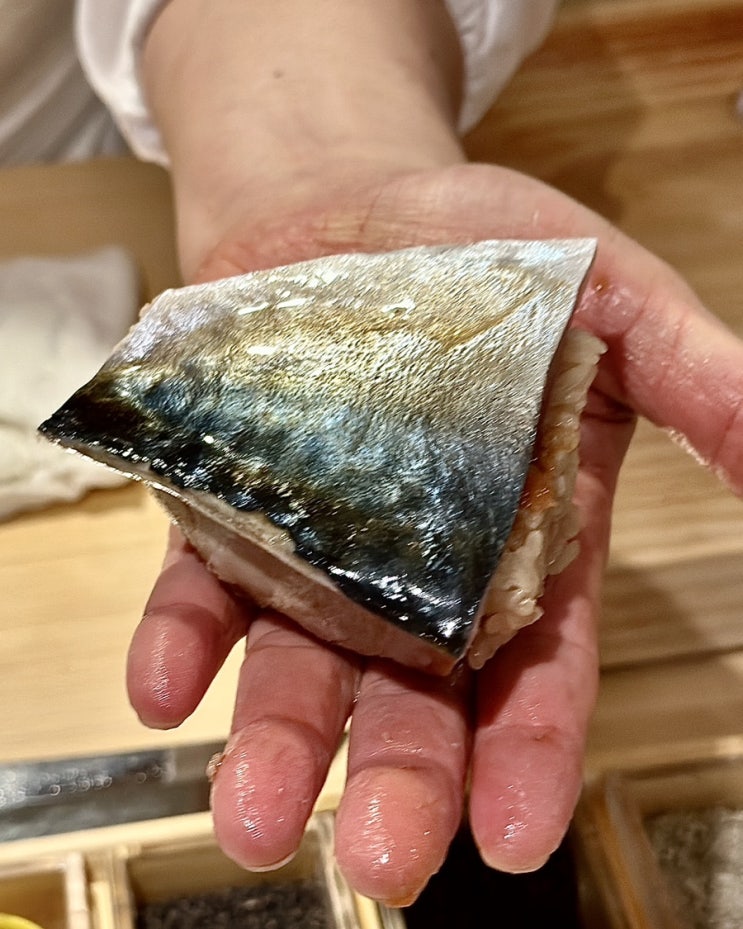  타쿠미곤 에도마에 스시의 정수 권오준 셰프