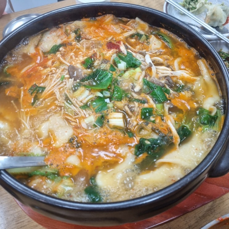  파주 금촌 점심맛집 털레기 수제비