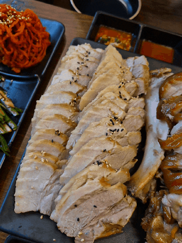 부천족발맛집 귀한족발 부천상동점, 보쌈과 족발 둘 다 맛있네 부천족발맛집 귀한족발 부천상동점, 보쌈과 족발 둘 다 맛있네