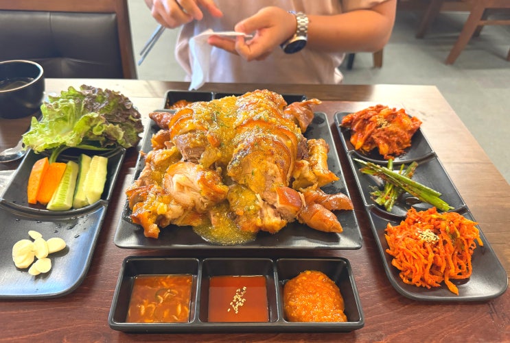  정약용도서관맛집 귀한족발 다산 법조타운점 의성마늘족발 후기
