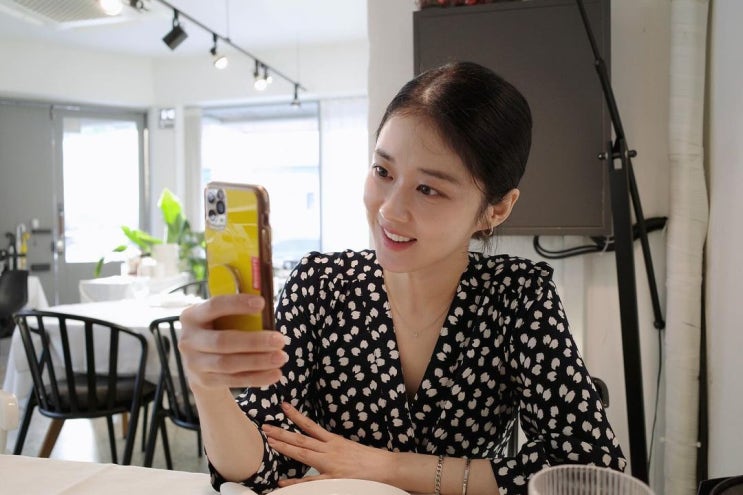  '44세' 장나라, 6세 연하 남편에 반해서 고백...동안 비결은 특이한 과식