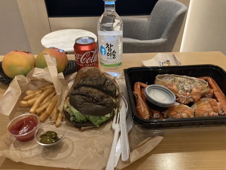 [강릉 여행 가볼만한곳] 강릉 중앙시장 홍게 맛집 대게특별시/수제버거로 유명한 오션스버거 (+주차정보)