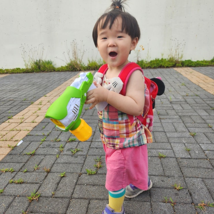  [버블건추천] 대왕버블건으로 신나는 비눗방울 놀이
