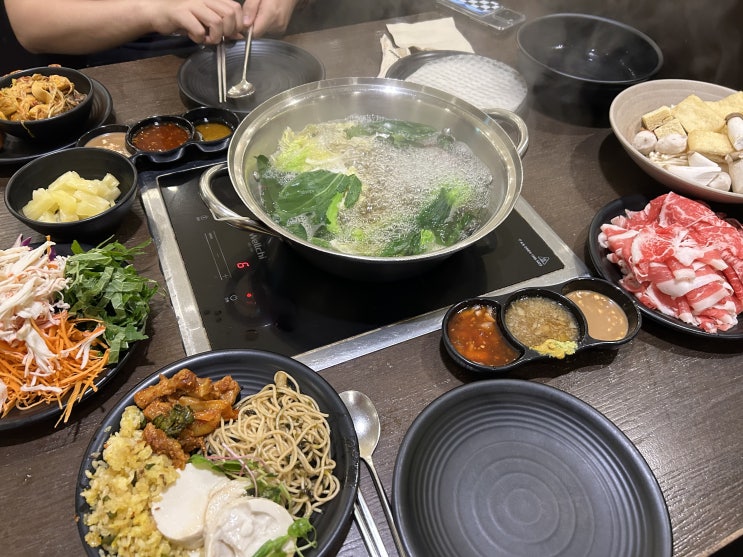  서울 동대문구 청량리역 과식하면서 다이어트라고 우길 수 있는 <로운 샤브샤브 청량리점>