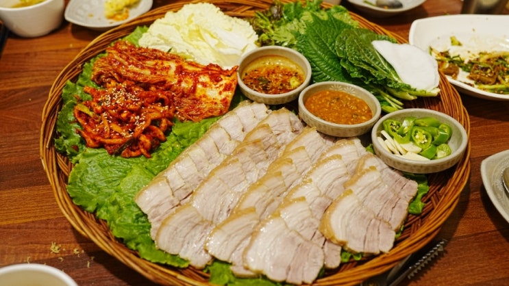  서귀포 보쌈 맛집 올레보쌈 추천. 서귀포매일올레시장 근처 현지인들에게 맛집으로 인정받는 곳!