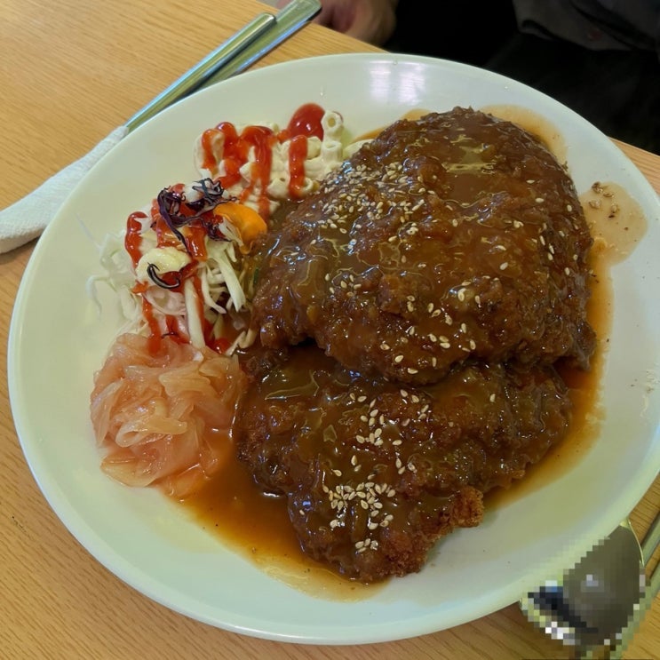  재단장한 고성 현지인 맛집! 엄지분식 내돈내산 솔직후기