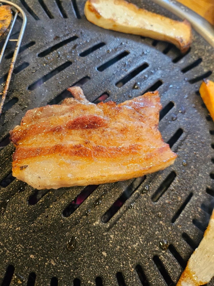  경산고기집 가성비 넘치는 맛집 돈토리 숯불갈비