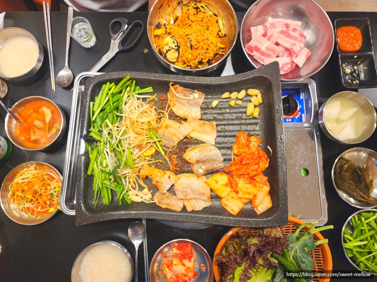  작전동 삼겹살 맛집 쌈밥과 대패