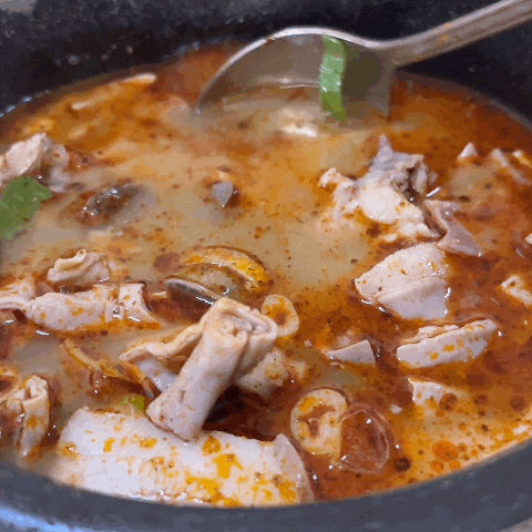  춘천 신북 맛집, 7시부터 문 여는 호불호 강한 순대국 가보자순대국