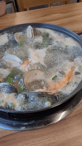  대부도 백합 요리 전문 맛집 바로미 백합 칼국수