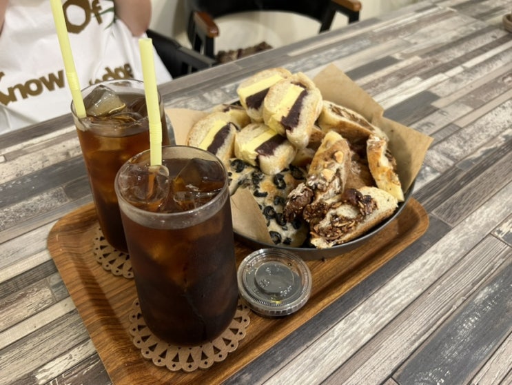  [제주/한림] 동명동락 :: 천연발효빵으로 건강함에 맛까지 더한 제주도 빵지순례 추천