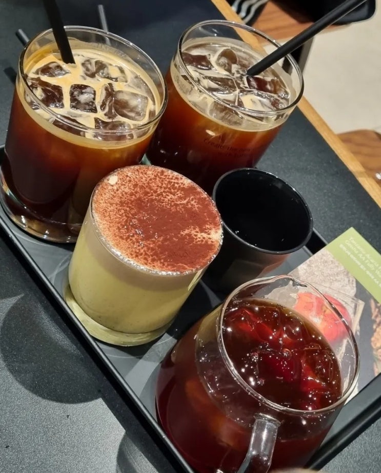  고속터미널 카페 Koffee Sniffer 커피스니퍼 신세계 강남점