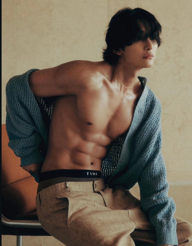 이수혁 벌크업 어깨 속옷 브랜드 멋있다