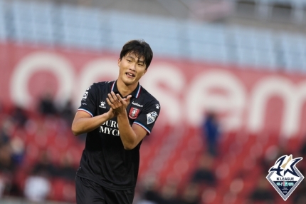 [단독]‘AG 금메달+K리그2 영플레어상’ <b>공격수 안재준</b>, <b>포항</b>... 