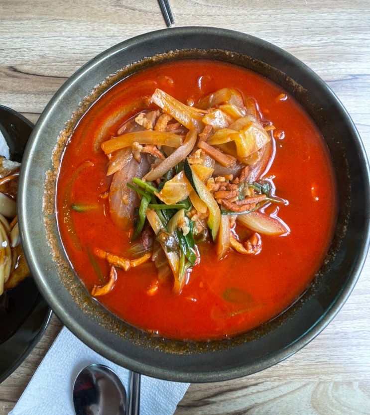  강릉교동짬뽕 룽성 강릉현지인맛집 고기짬뽕