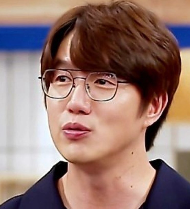 '라벨 표기 누락' <b>성시경 막걸리</b>, 한 달간 생산 불가능.