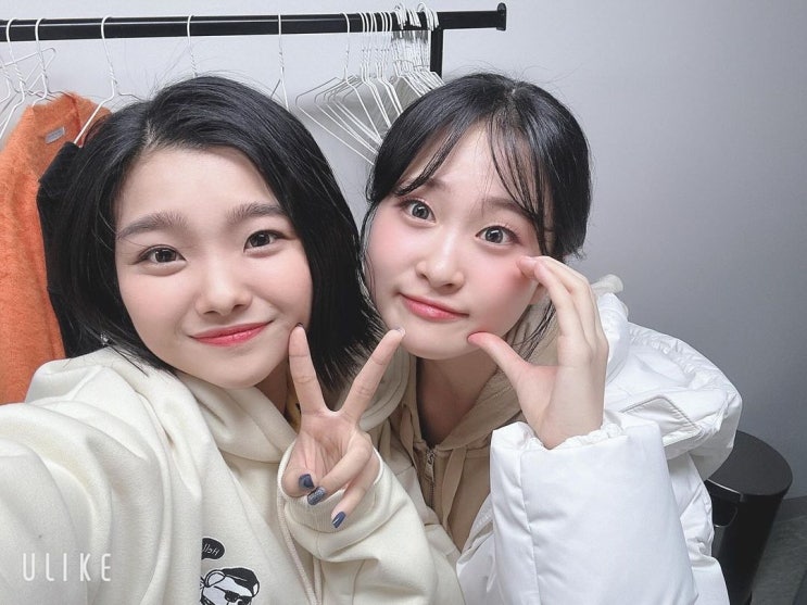 김다현·스미다 아이코, 韓·日 최초 트로트 듀오...'럭키팡팡' 드릴게요 김다현·스미다 아이코, 韓·日 최초 트로트 듀오...'럭키팡팡' 드릴게요