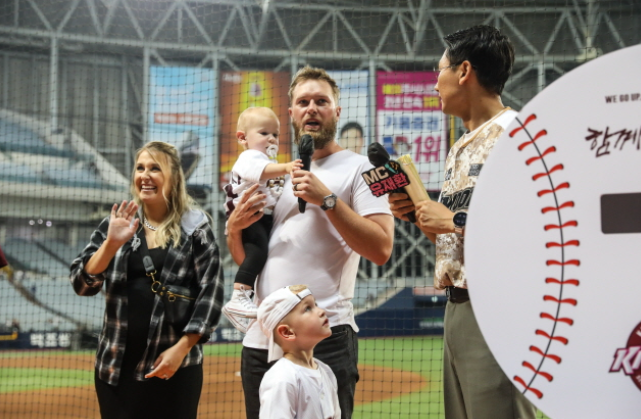 에릭 <b>요키시</b>, 대체 외국인 선수로 KBO 리그 복귀 노린다