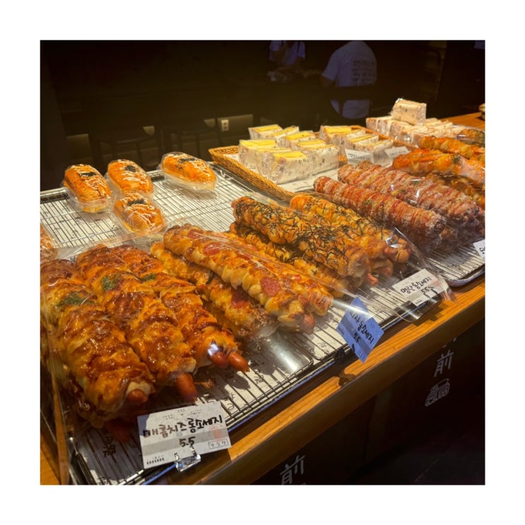 부평역 일본식 베이커리 [에키노마에]소세지빵 맛집 후기 | 가성비 빵지순례