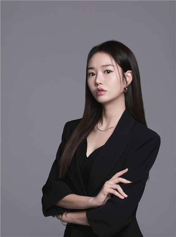  글로벌 뷰티 트렌드, ‘리얼스트록’으로 시장을 선도하다 / 아이오아이(eyeoeye) 김경서 대표원장