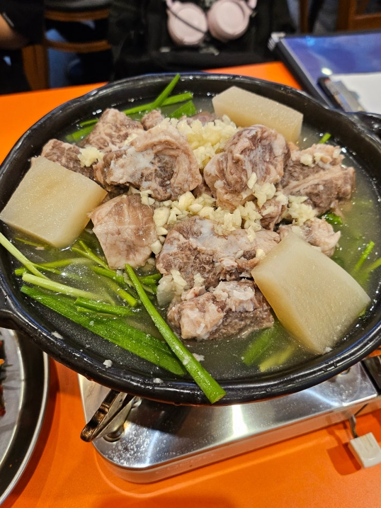  혼밥도 가능한 학동역해장국 맛집, 달래해장 학동역점