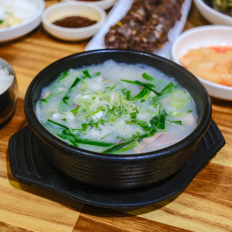  울산 성안동 밥집 국밥 순대가 맛있는 로컬 찐 맛집 서래돼지국밥