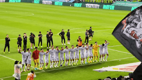 <b>전북</b>현대 VS FC<b>서울</b> : 7년만의 설전매치 <b>승리</b>... 